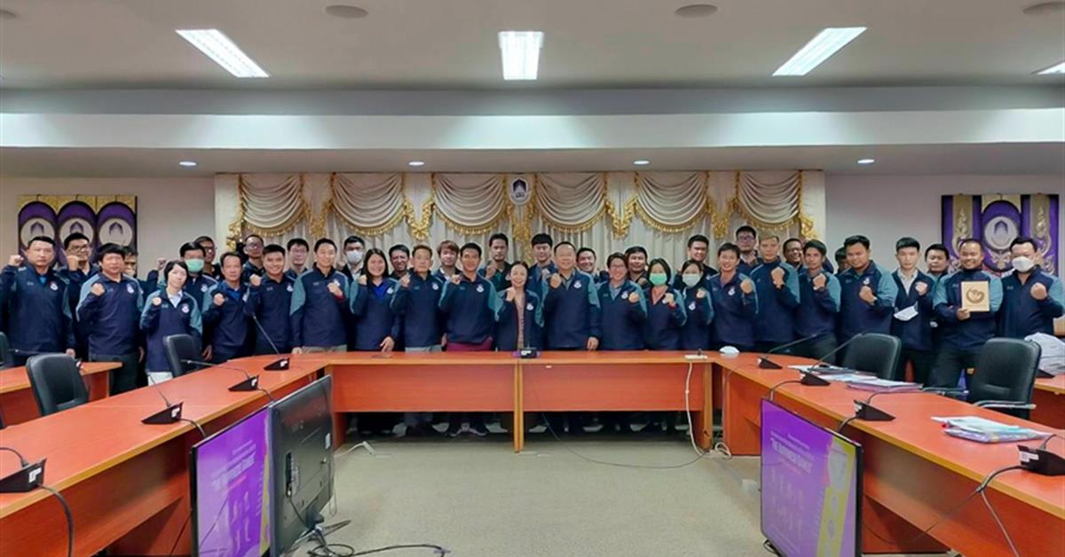นักกีฬาคณะศิลปศาสตร์ เข้าร่วมพิธีมอบโอวาทแก่คณะนักกีฬา ในการแข่งขันกีฬาบุคลากรมหาวิทยาลัยแห่งประเทศไทย ครั้งที่ 39 “The Happiness Games”